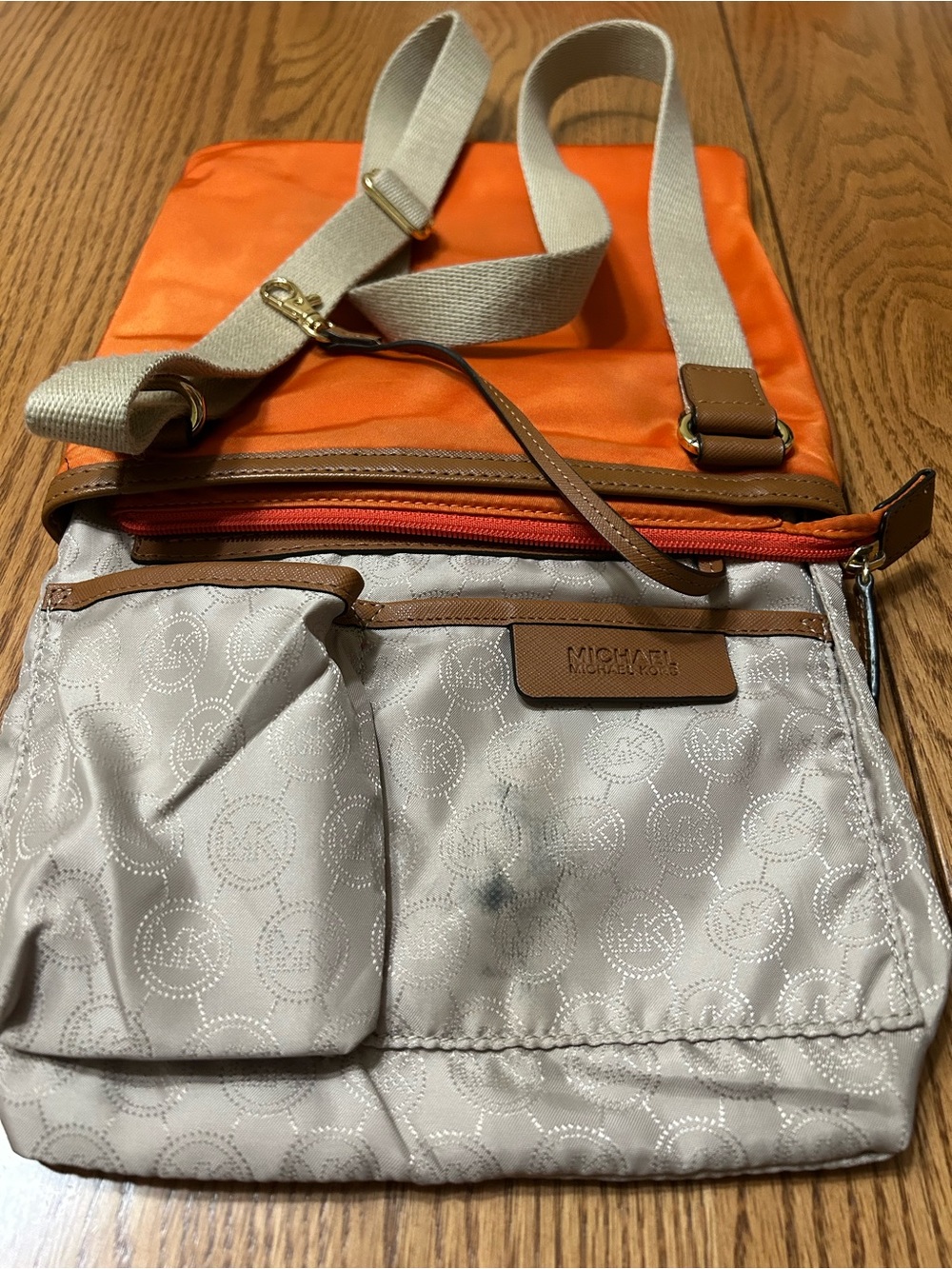 Michael Kors Orange Crossbody Messenger with Leather Trim - Picture 3 of 14